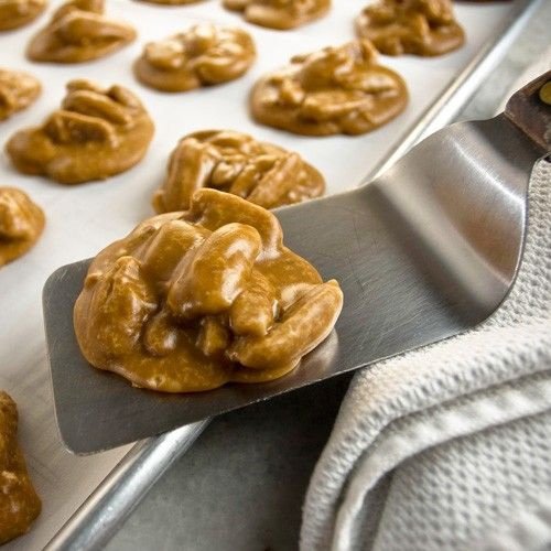 Half Pound of Pecan Candy (approx. 6-8 pieces)